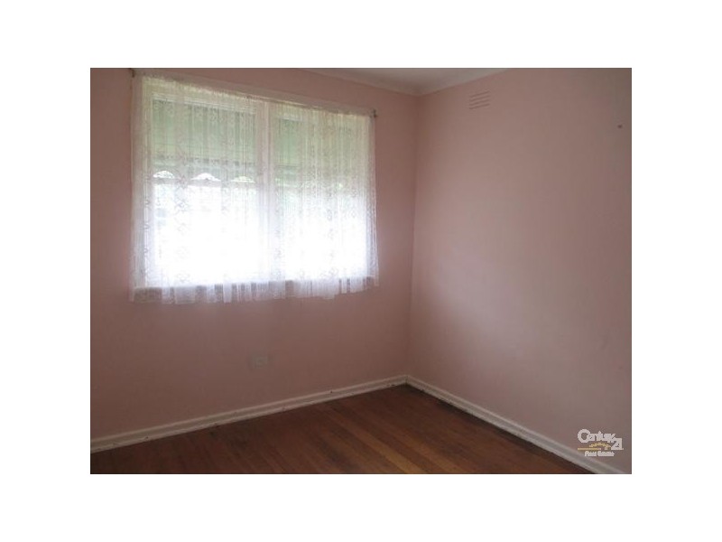 7 Broadoak Street, Noble Park VIC 3174