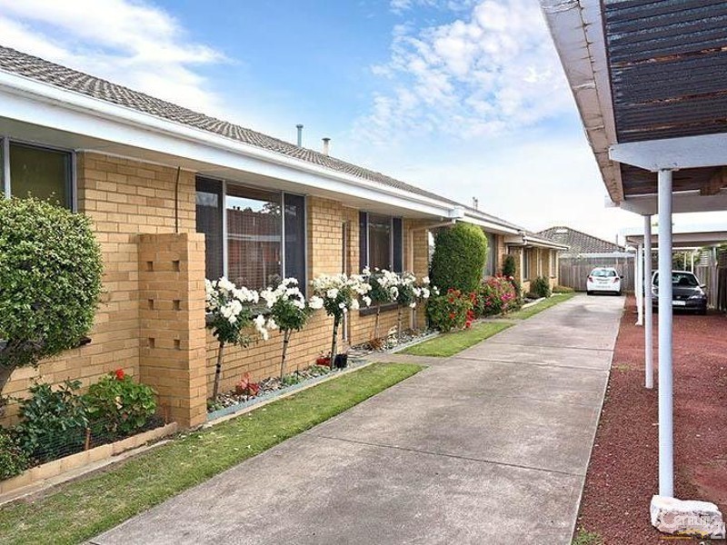 4/10 Namur Street, Noble Park VIC 3174