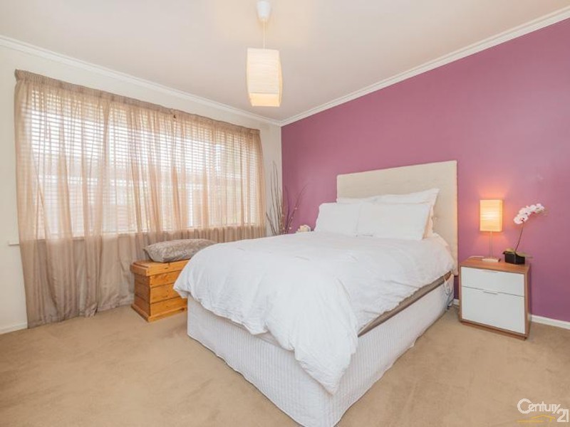 4/10 Namur Street, Noble Park VIC 3174