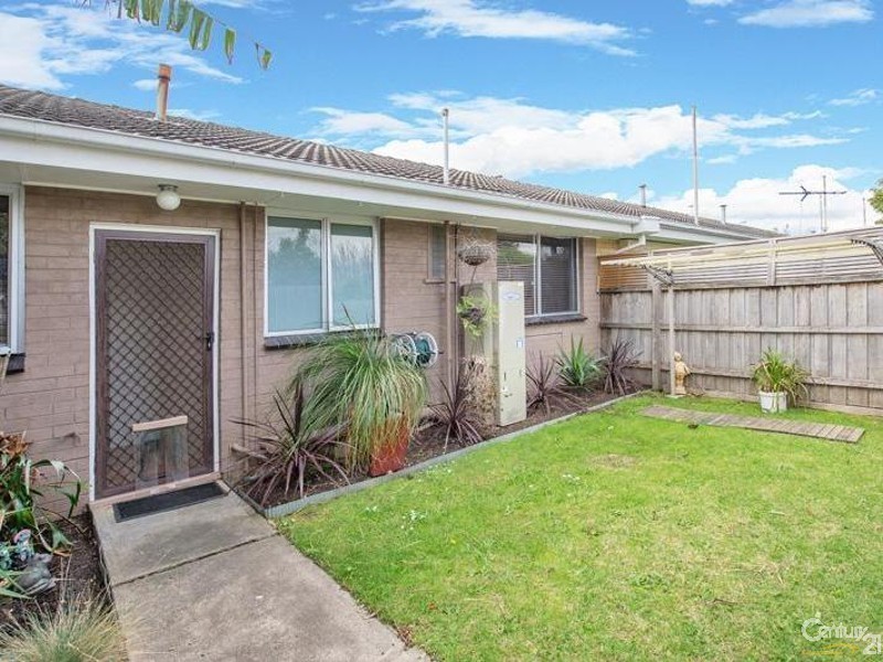 4/10 Namur Street, Noble Park VIC 3174