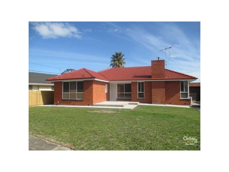 8 York Court, Keysborough VIC 3173