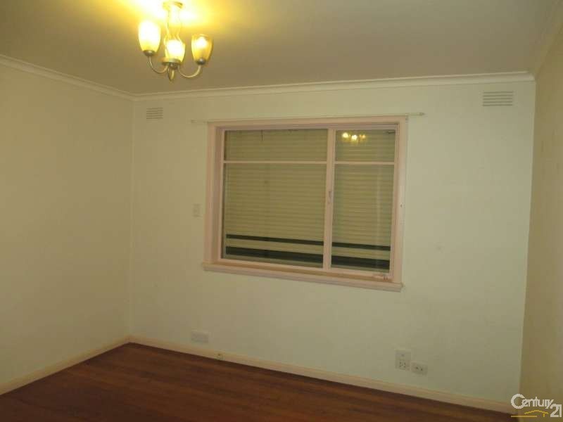 96 Regent Avenue, Springvale VIC 3171