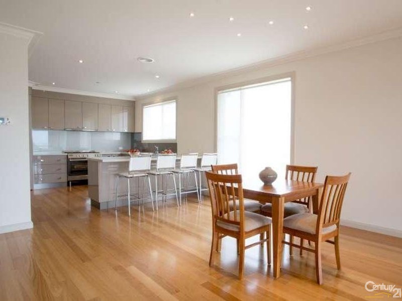 65 Fullarton Drive, Paynesville VIC 3880