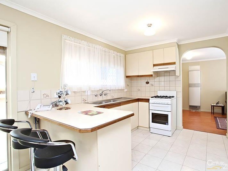 2/1 Central Ave, Dandenong North VIC 3175