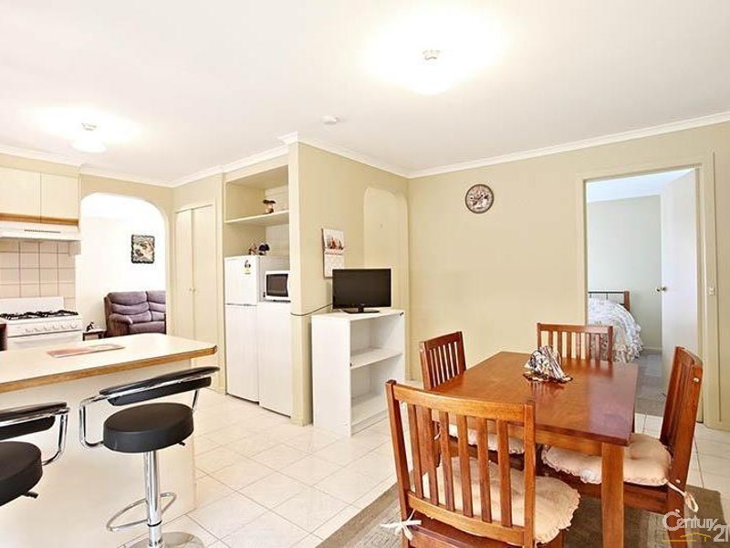 2/1 Central Ave, Dandenong North VIC 3175