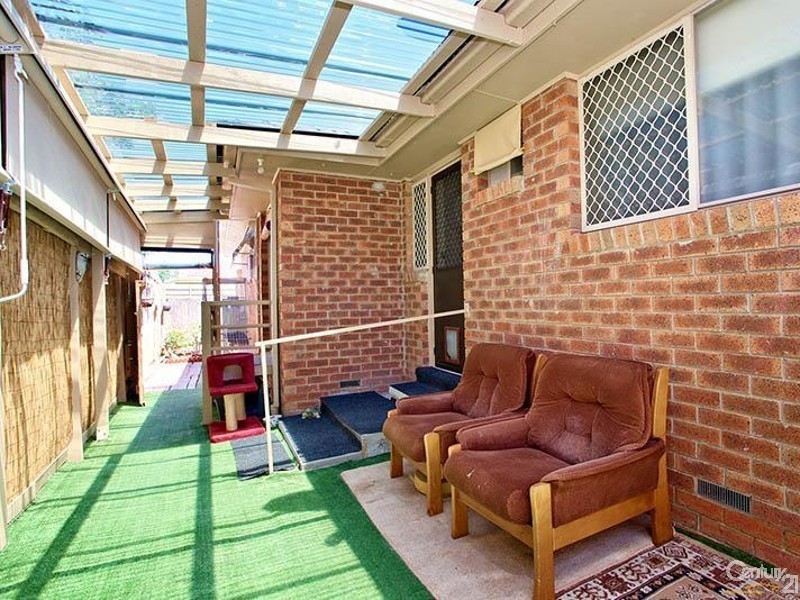 2/1 Central Ave, Dandenong North VIC 3175