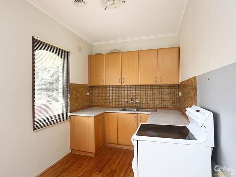 1/122 Athol Road, Springvale South VIC 3172