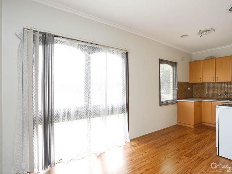 1/122 Athol Road, Springvale South VIC 3172