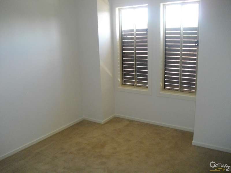 2/45 Ellt Crescent, Noble Park VIC 3174