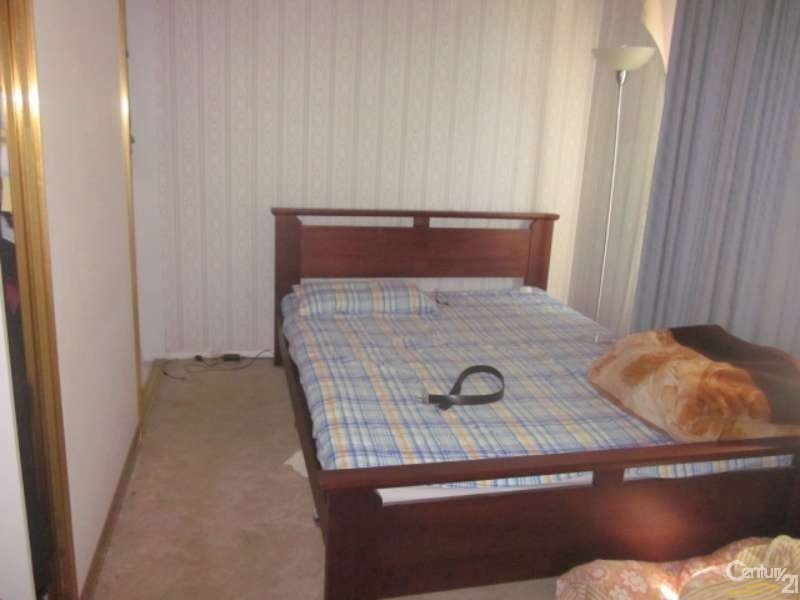 8 Keets Court, Springvale VIC 3171