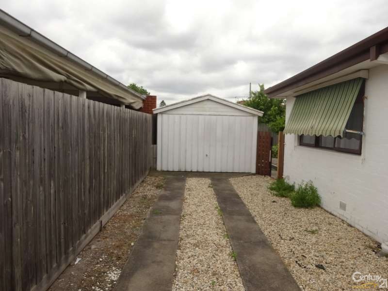 7 Cornwall Avenue, Keysborough VIC 3173