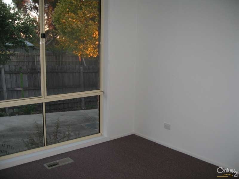 2/66 Doveton Avenue, Eumemmerring VIC 3177