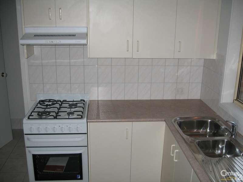 2/66 Doveton Avenue, Eumemmerring VIC 3177