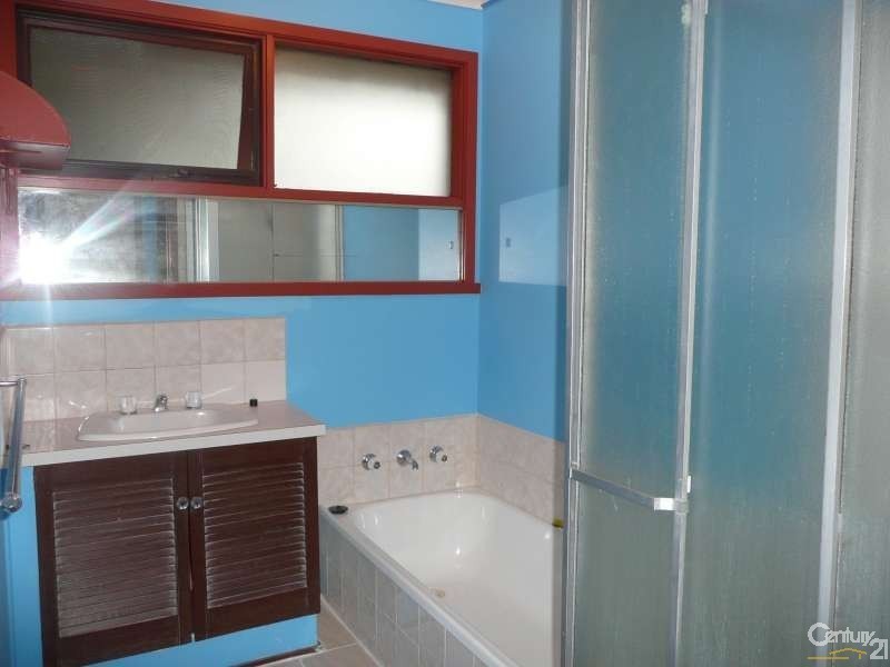 4 Gilbert Court, Keysborough VIC 3173