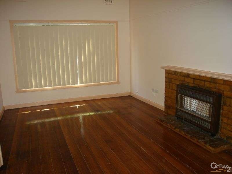 5 Royal Avenue, Springvale VIC 3171