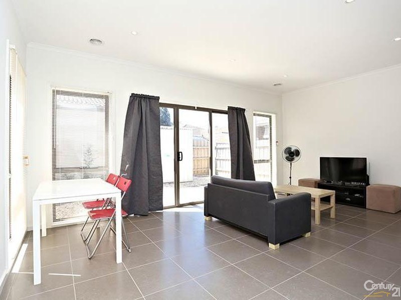 2/5 Cardore Court, Noble Park VIC 3174