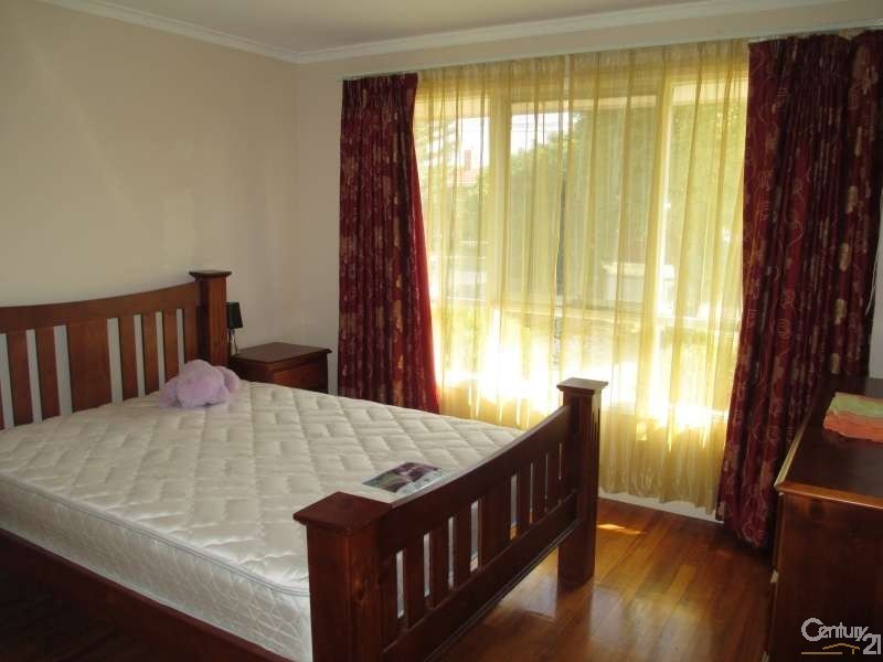 16 Orloff Street, Keysborough VIC 3173