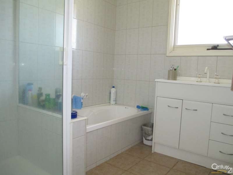 16 Orloff Street, Keysborough VIC 3173