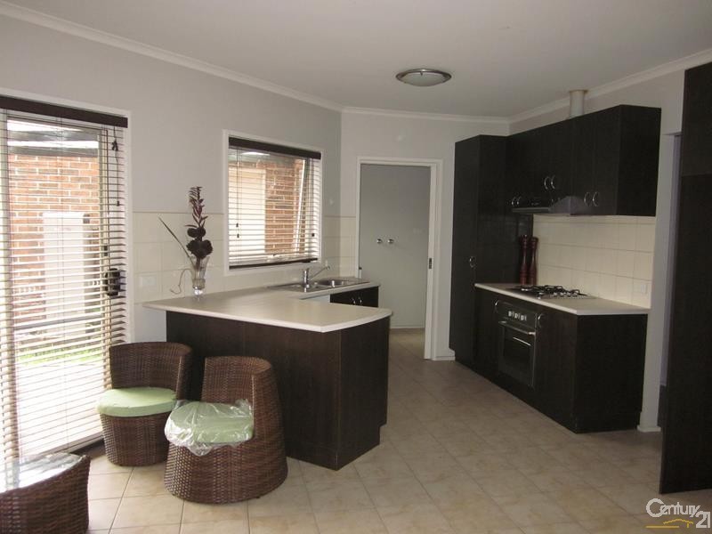 1/114 Railway Parade, Noble Park VIC 3174