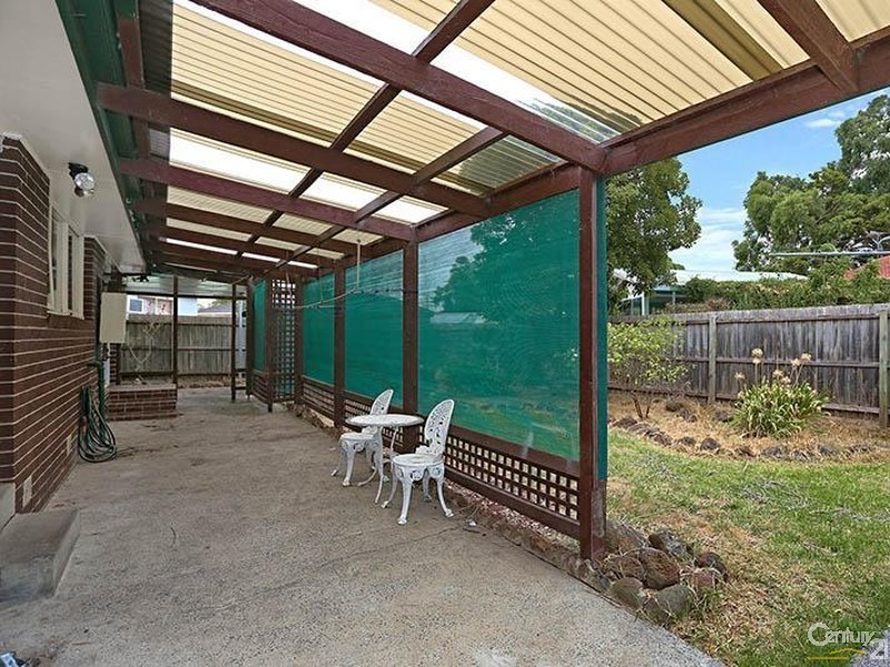 30 Putt Grove, Keysborough VIC 3173