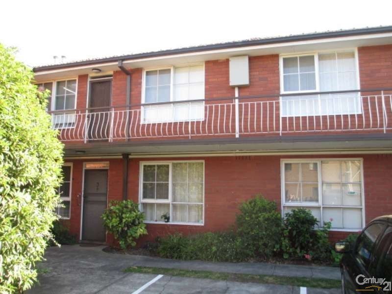 4/12 Stud Road, Dandenong VIC 3175