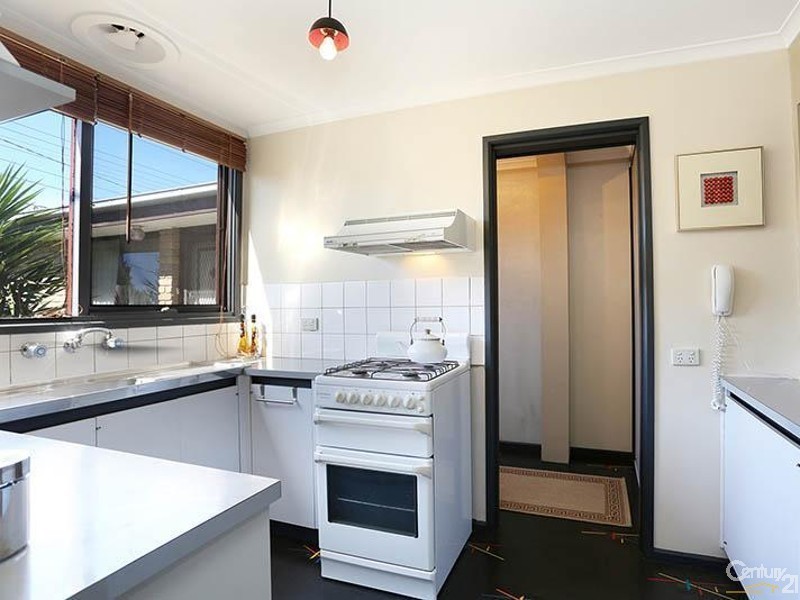 2/262 Corrigan Road, Noble Park VIC 3174