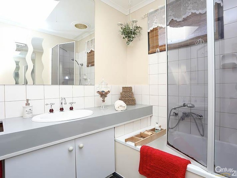 2/262 Corrigan Road, Noble Park VIC 3174