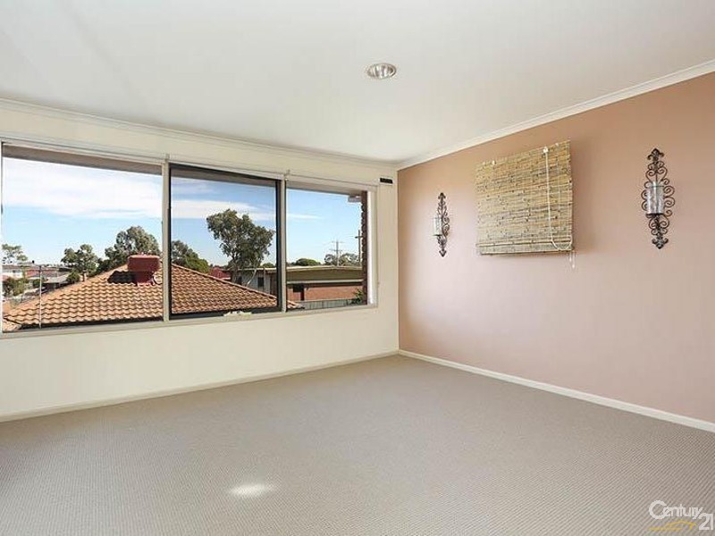2/262 Corrigan Road, Noble Park VIC 3174