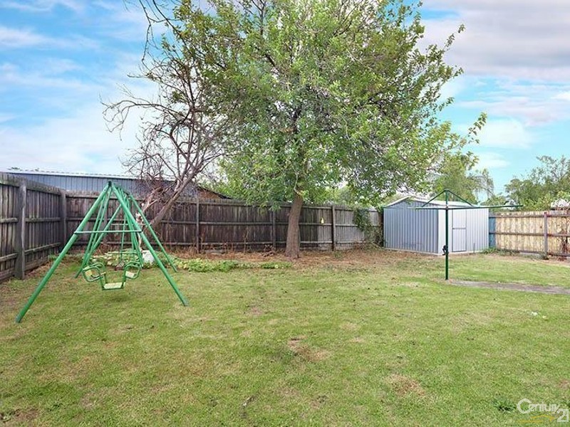 5 Bracknell Street, Keysborough VIC 3173