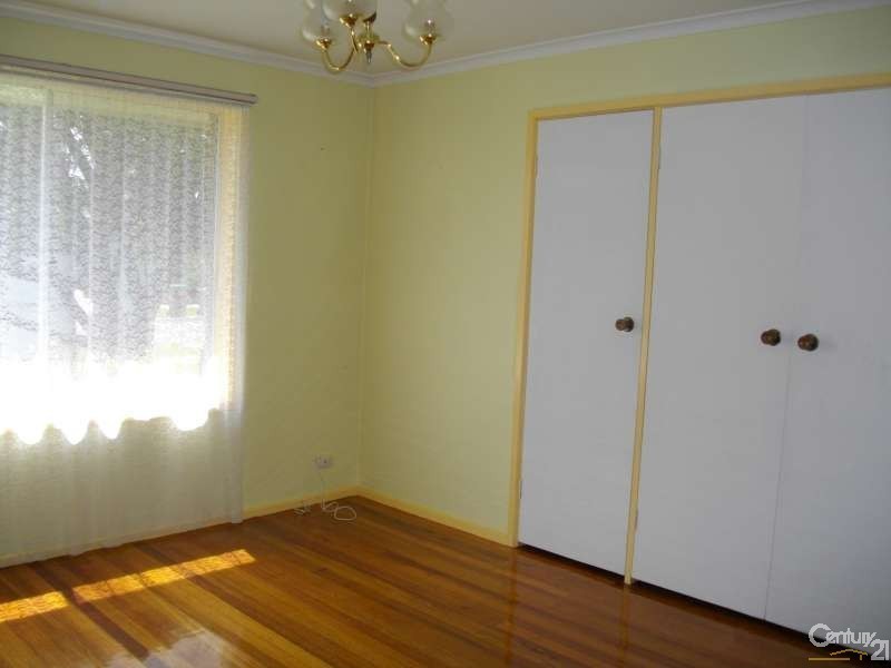 3 Dotterel Close, Doveton VIC 3177