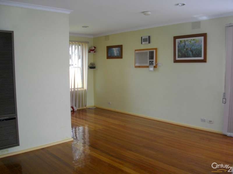 3 Dotterel Close, Doveton VIC 3177