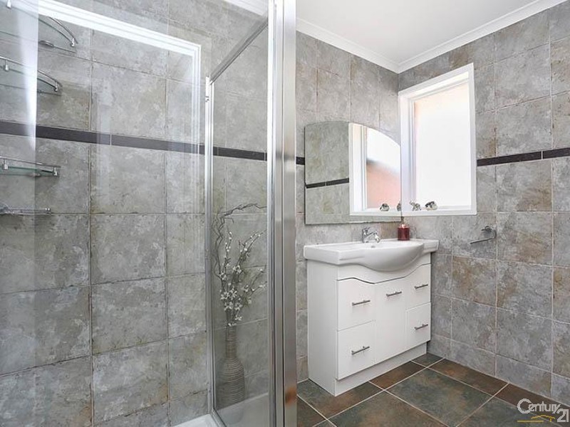 9/45 Bowmore Road, Noble Park VIC 3174