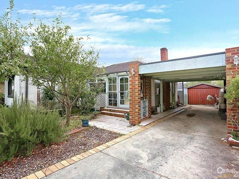 13 Mulgoa Ave, Dandenong North VIC 3175