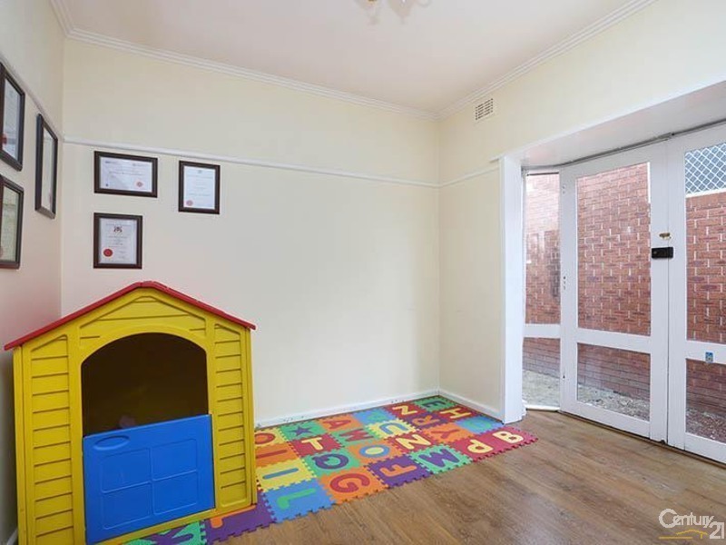 1/82 Paperbark Street, Doveton VIC 3177