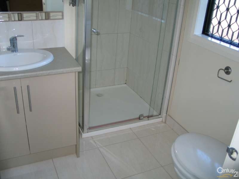 3/4 Joffre Street, Noble Park VIC 3174