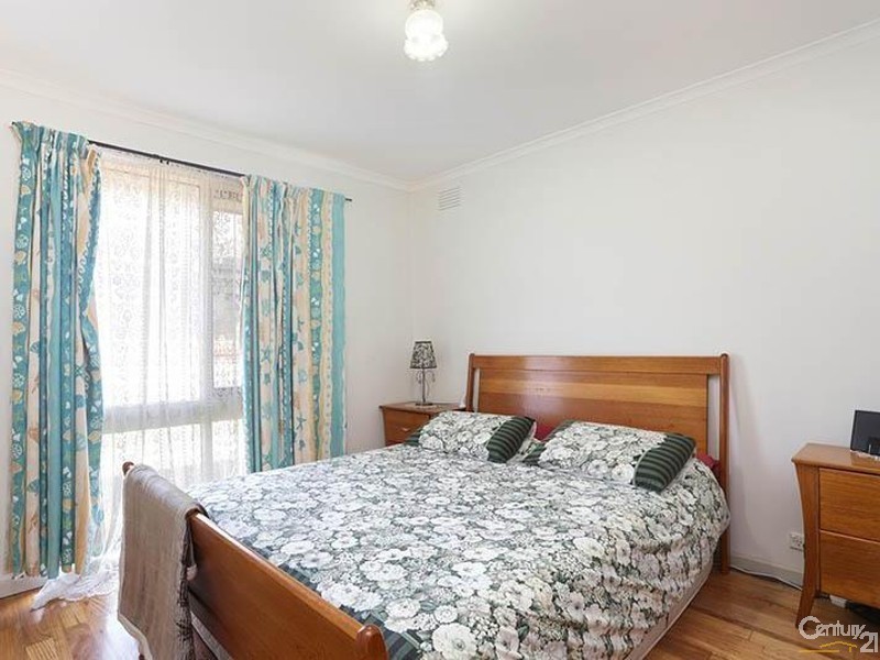 31 Matthew Flinders Ave, Endeavour Hills VIC 3802