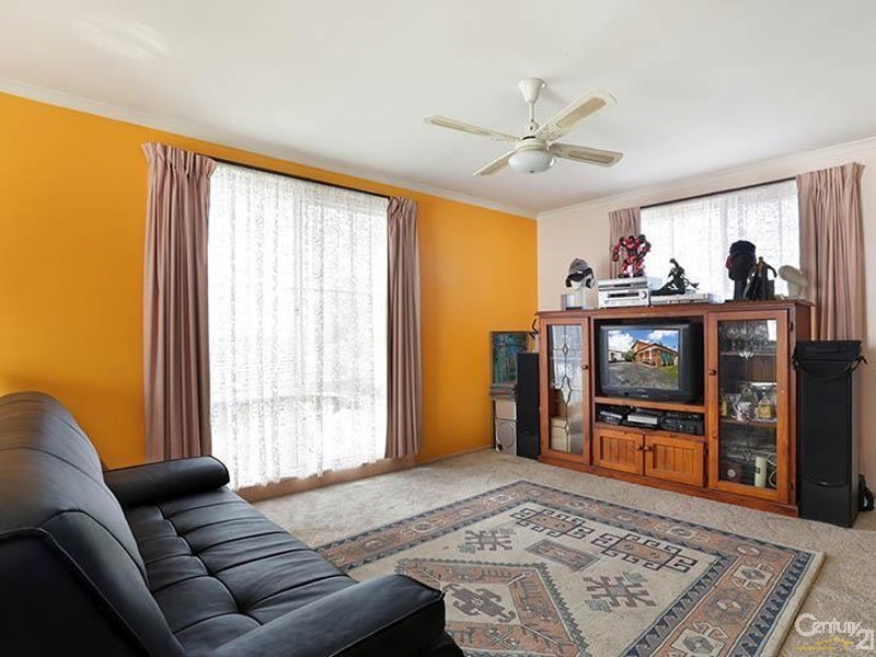 4 Rickson Court, Springvale South VIC 3172