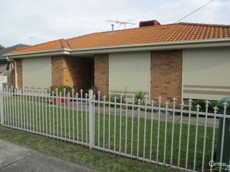 3/177 Kingsclere Avenue, Keysborough VIC 3173