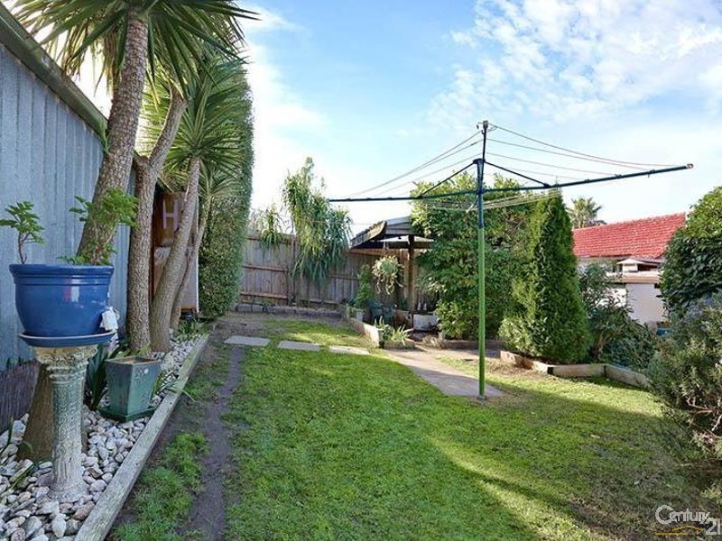 118 Paperbark Street, Doveton VIC 3177