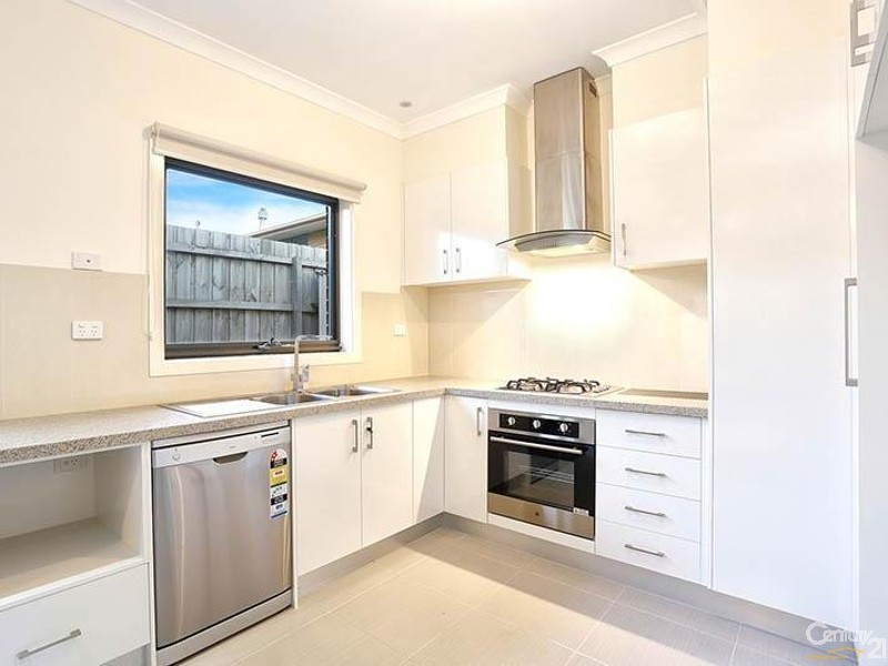 1 and 3/1 Blossom Drive, Doveton VIC 3177