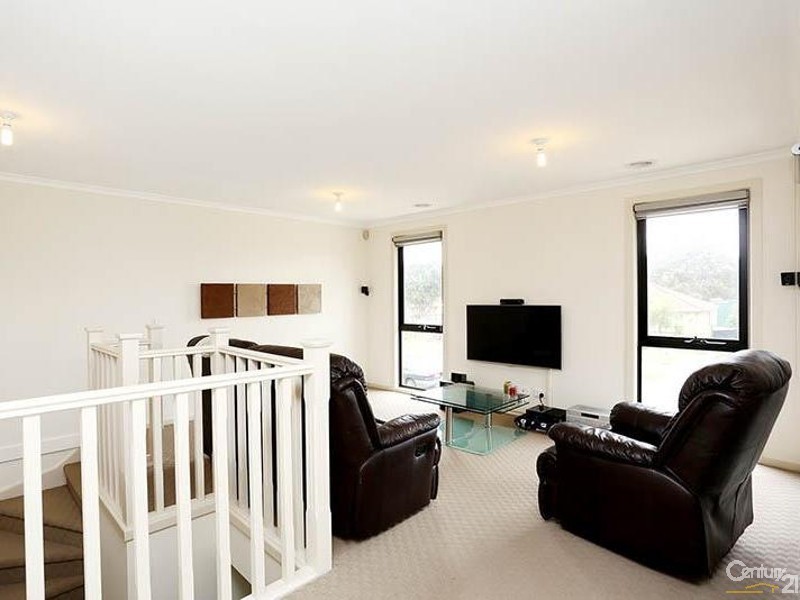 1/135 Corrigan Road, Noble Park VIC 3174