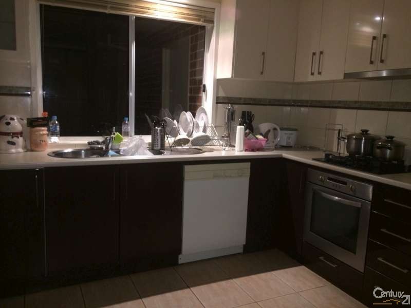 8 Verdant Drive, Keysborough VIC 3173