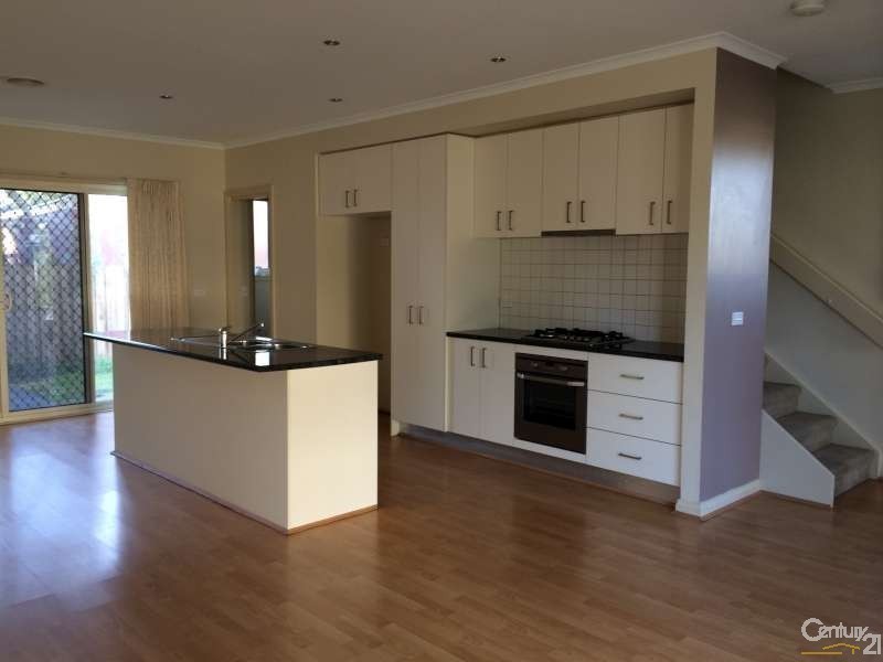 27 Crescent Street, Noble Park VIC 3174