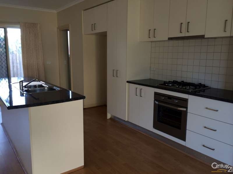 27 Crescent Street, Noble Park VIC 3174