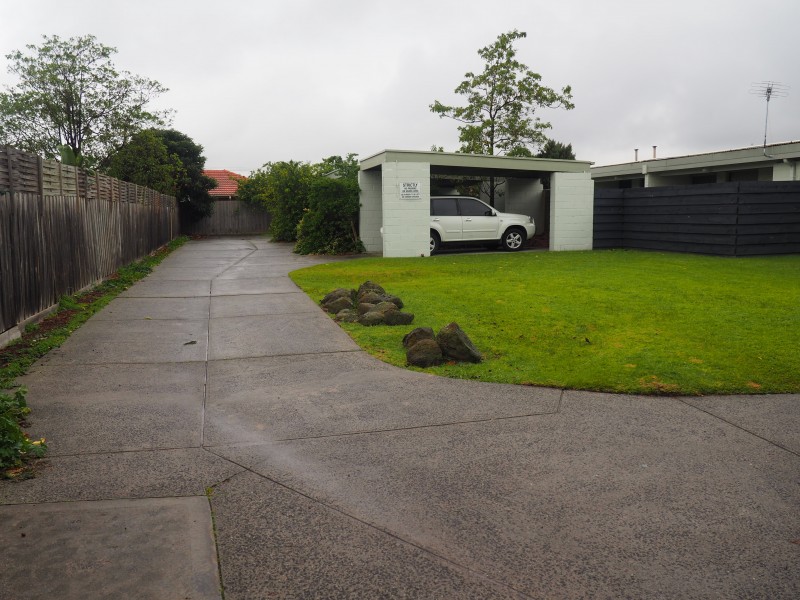 3/9 Henderson Road, Keysborough VIC 3173