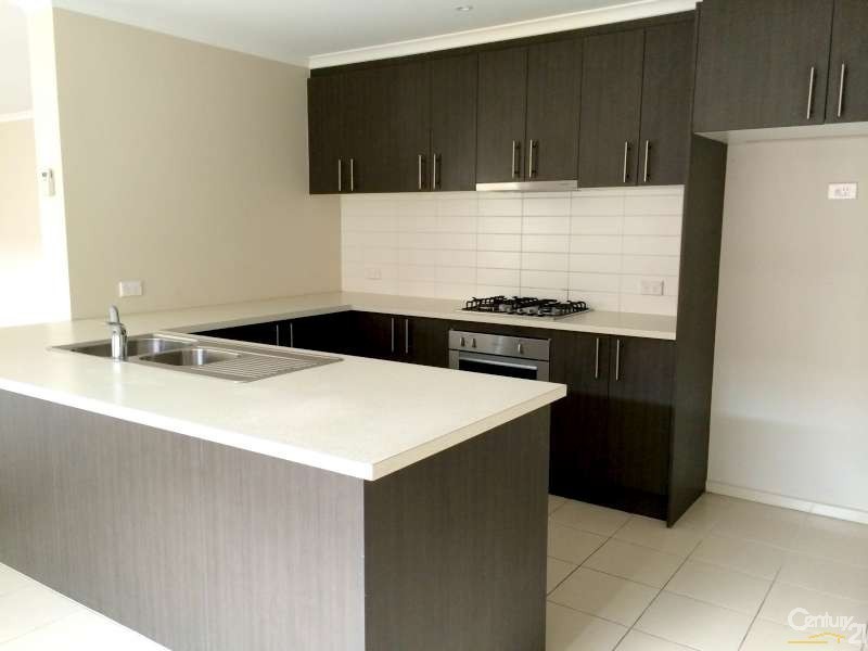 62 Steven Street, Dandenong VIC 3175