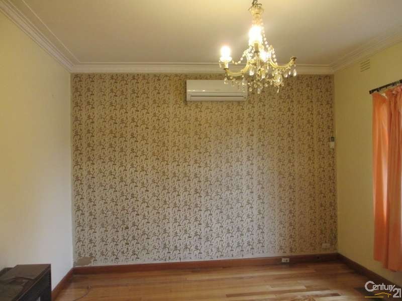 14 Whiteside Street, Springvale VIC 3171