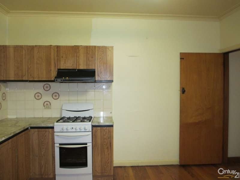 14 Whiteside Street, Springvale VIC 3171