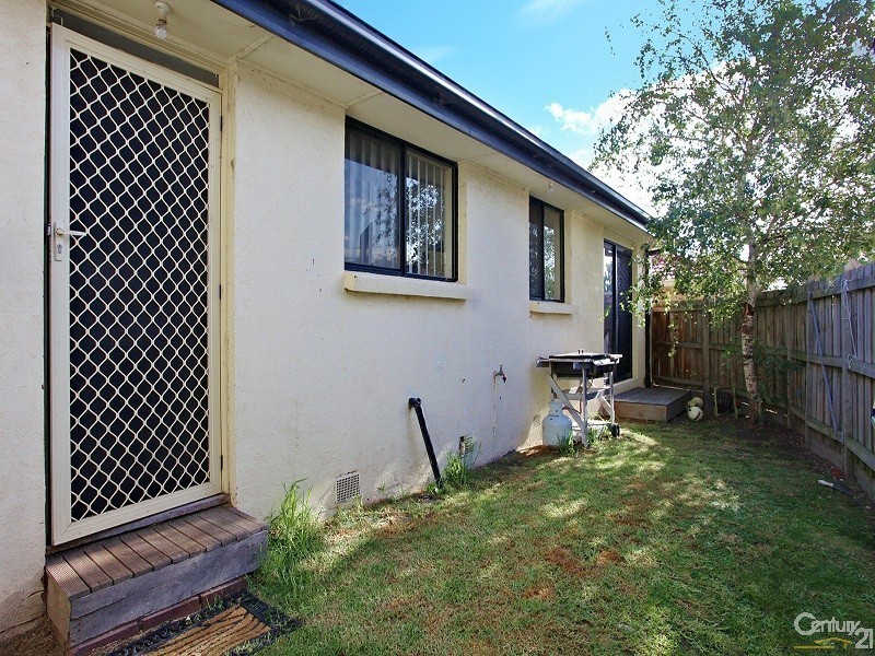 1/25 Huntsman Drive, Noble Park VIC 3174