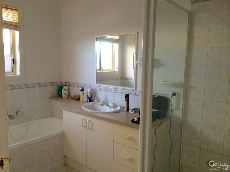 4/28 Moodemere Street, Noble Park VIC 3174